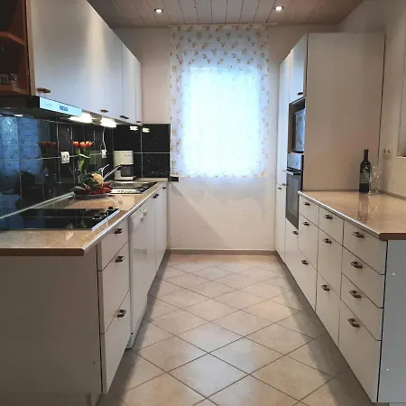 Traum Mit Pool Am Meer, Kroatien, Istrien, Liznjan, Urlaub An Der Adria *